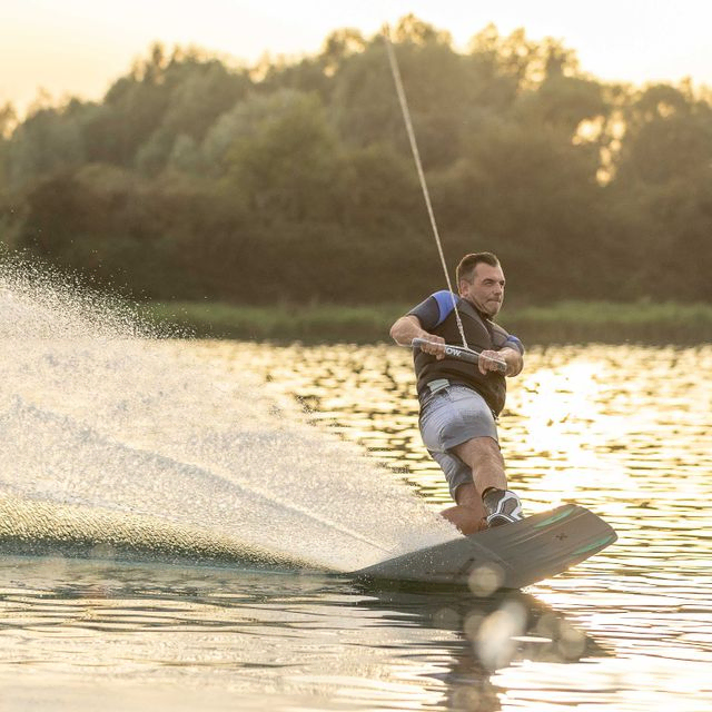 wakeboarding