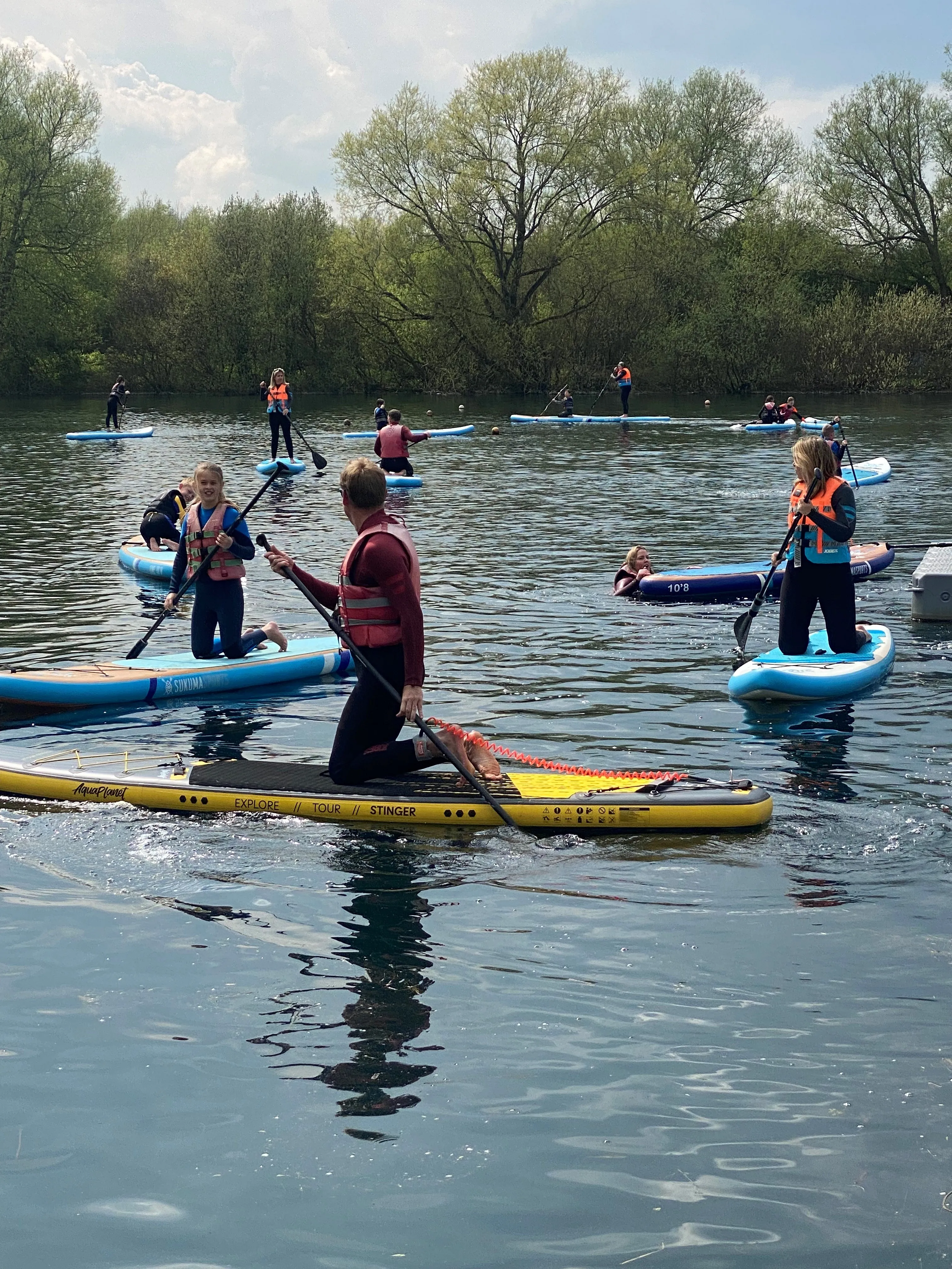 paddleboarding party on the cotswold lake