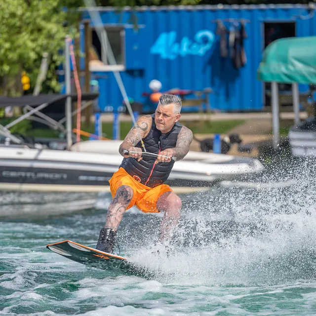 Wakeboarding on the Cotswold water park