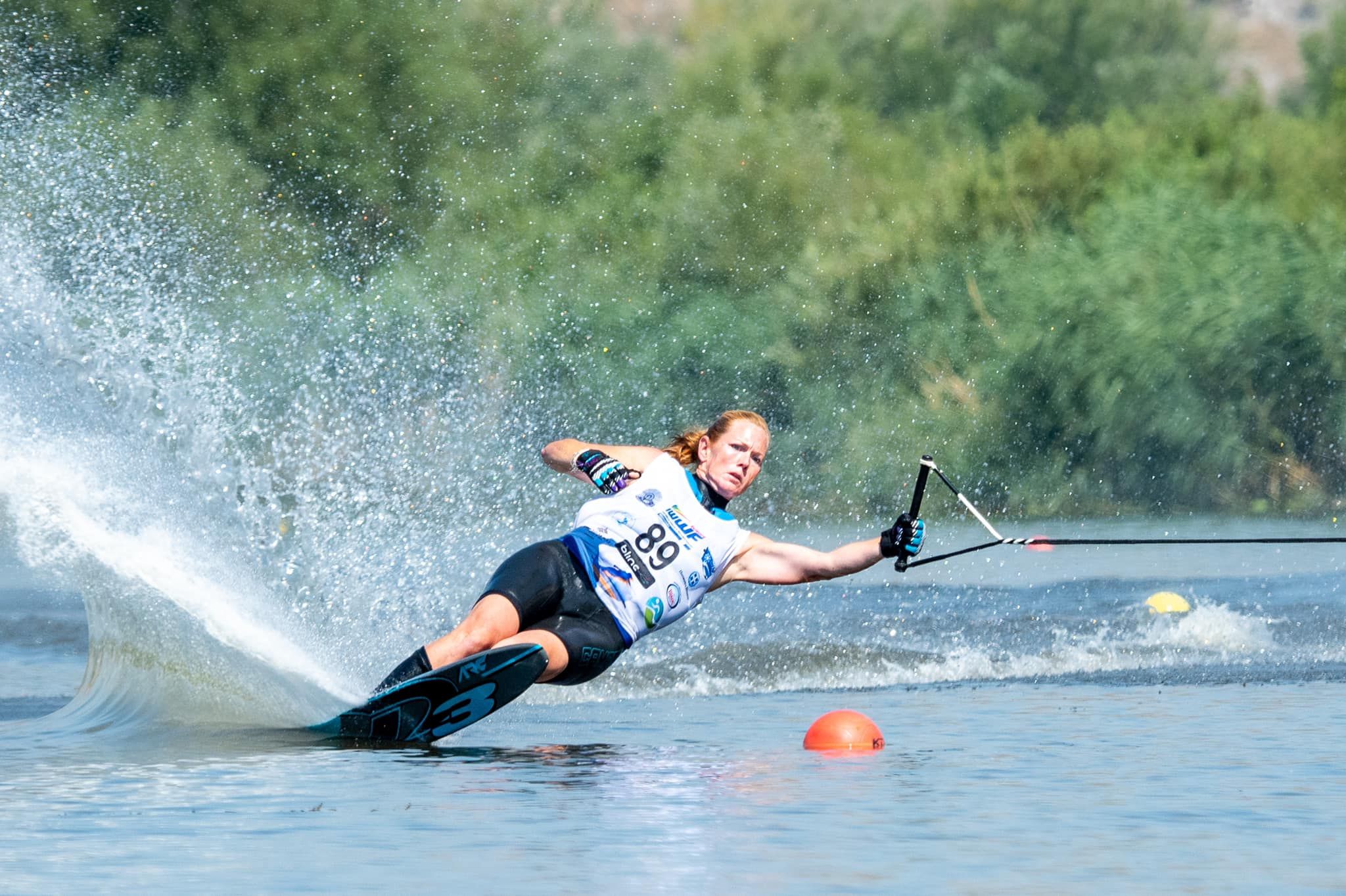 Book Your Waterskiing Sessions | 4 Lakes Waterski School